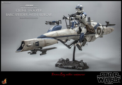 Hot Toys Heavy Weapons Clone Trooper and BARC Speeder 1/6 in Set
