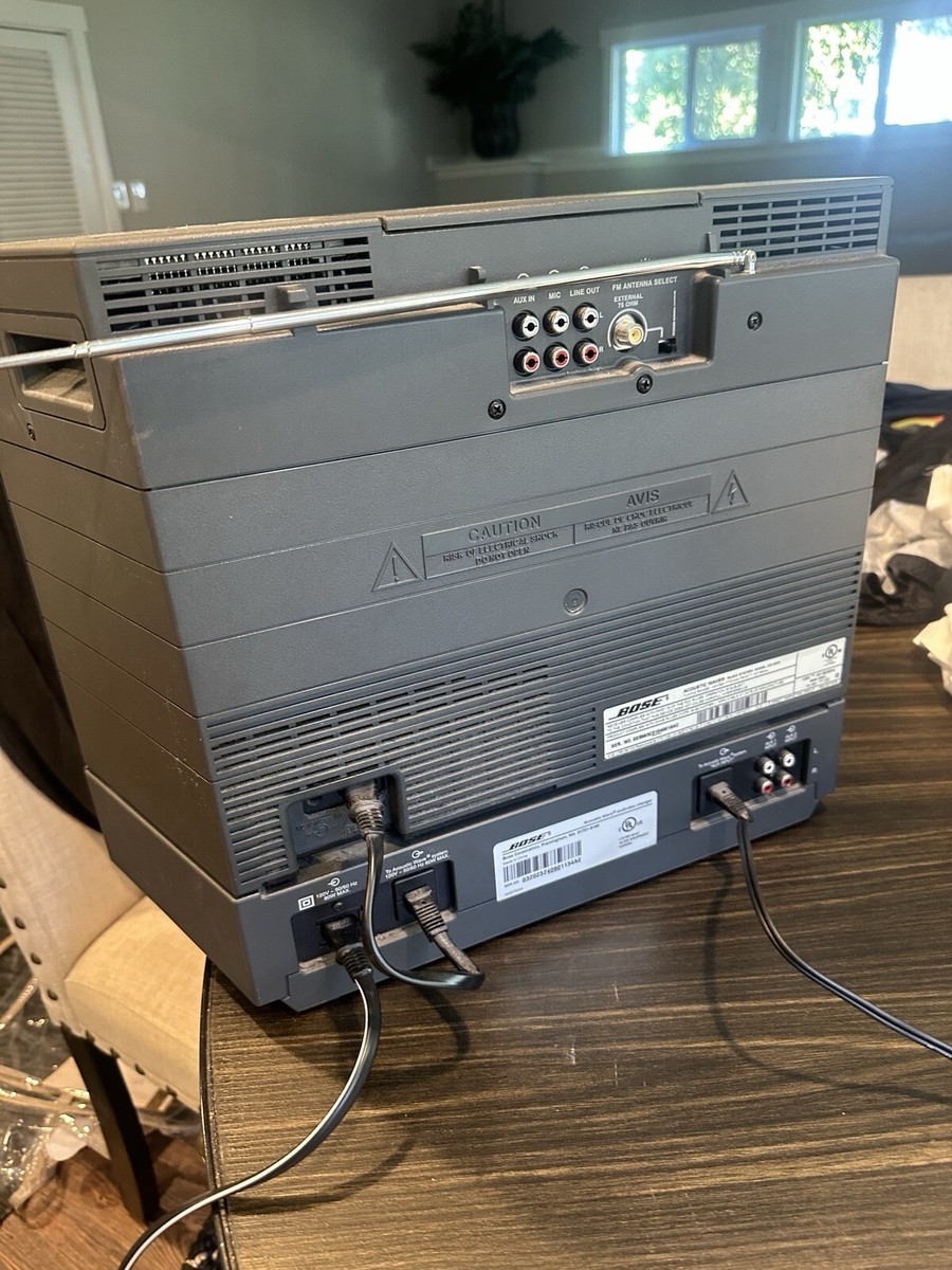 Bose Acoustic Wave Music System II With Multi-Disc Changer READ