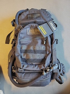 Camelbak-Maximum Gear-Transformer-Black Hydration Backpack w