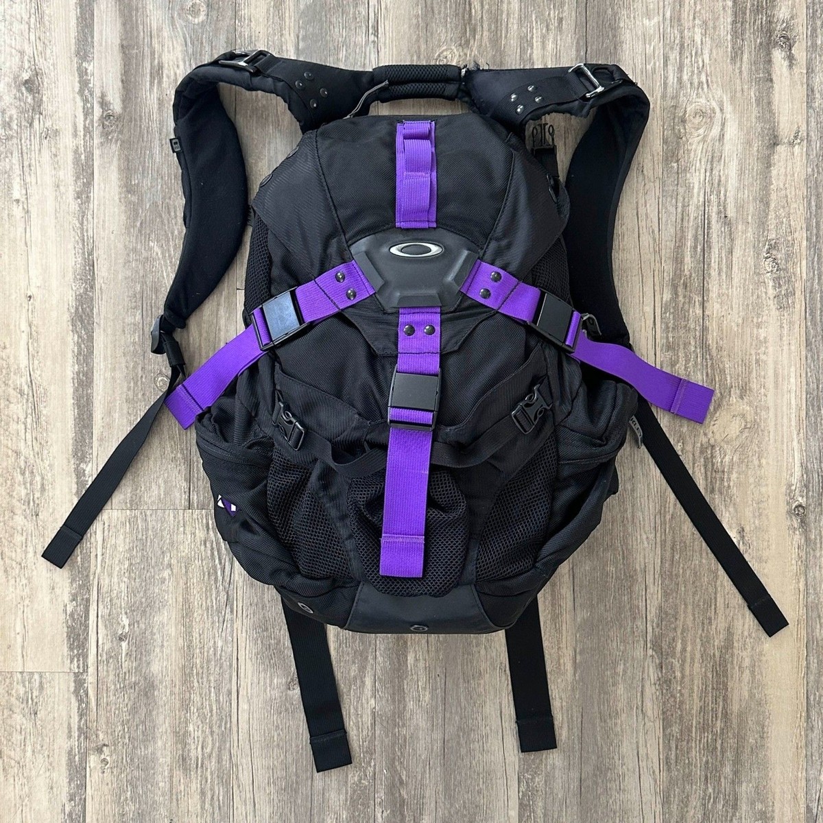Vintage Y2K Oakley Icon 3.0 Backpack Infinite Hero Ash Purple