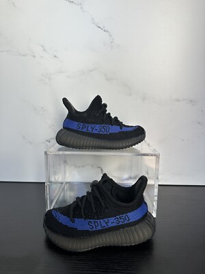 YEEZY Adidas Boost DAZZLING BLACK/BLUE INFANTS KIDS SIZE 5K / 5C