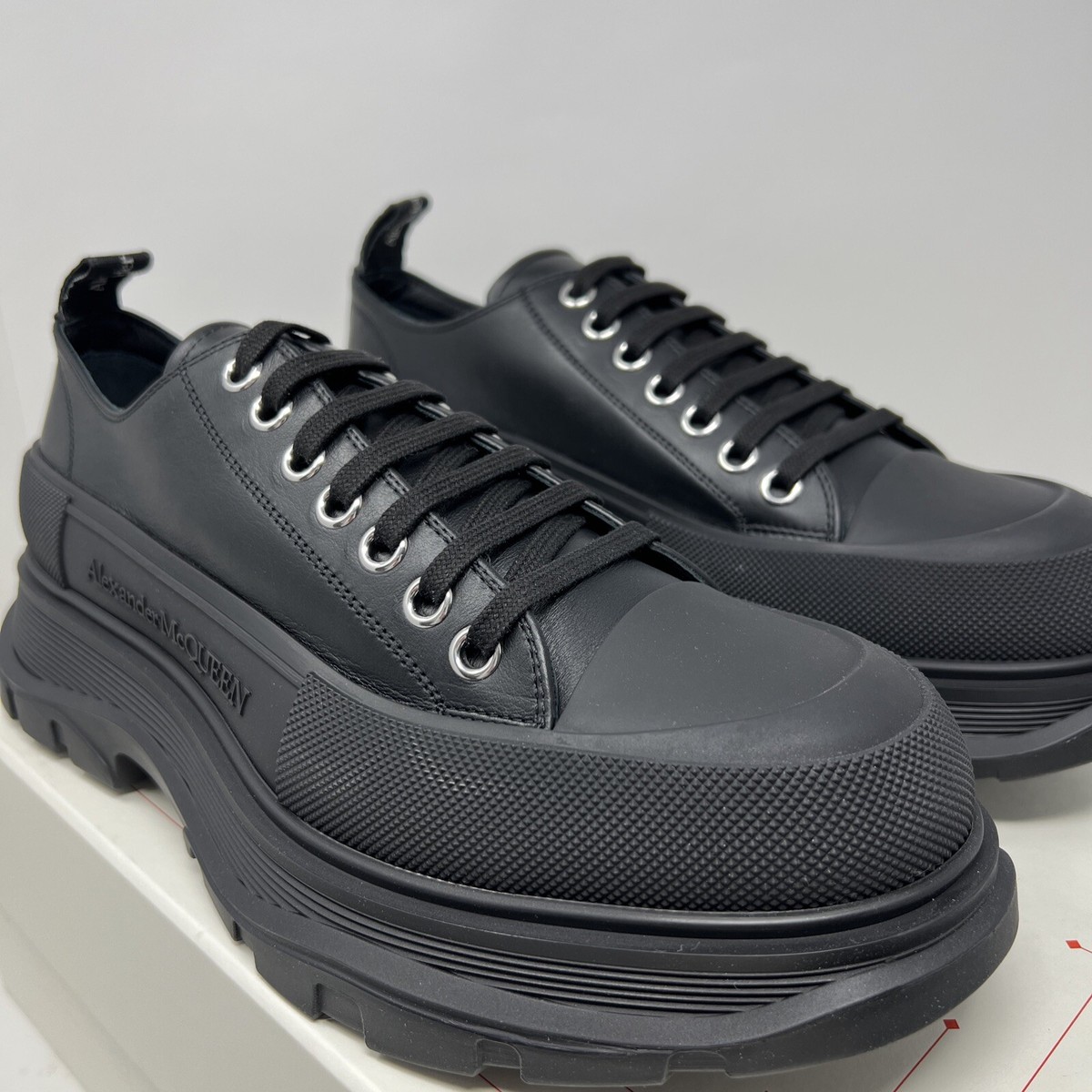 Alexander McQueen Men's Tread Slick Leather Sneakers Size 44 EU