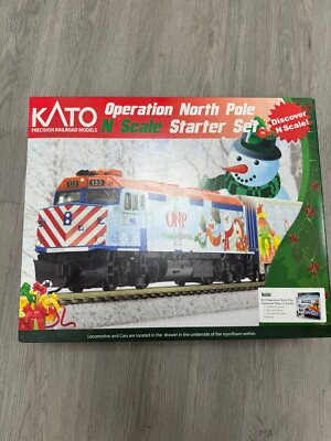 Kato 1060036 N 2016 Operation North Pole Christmas Train Starter