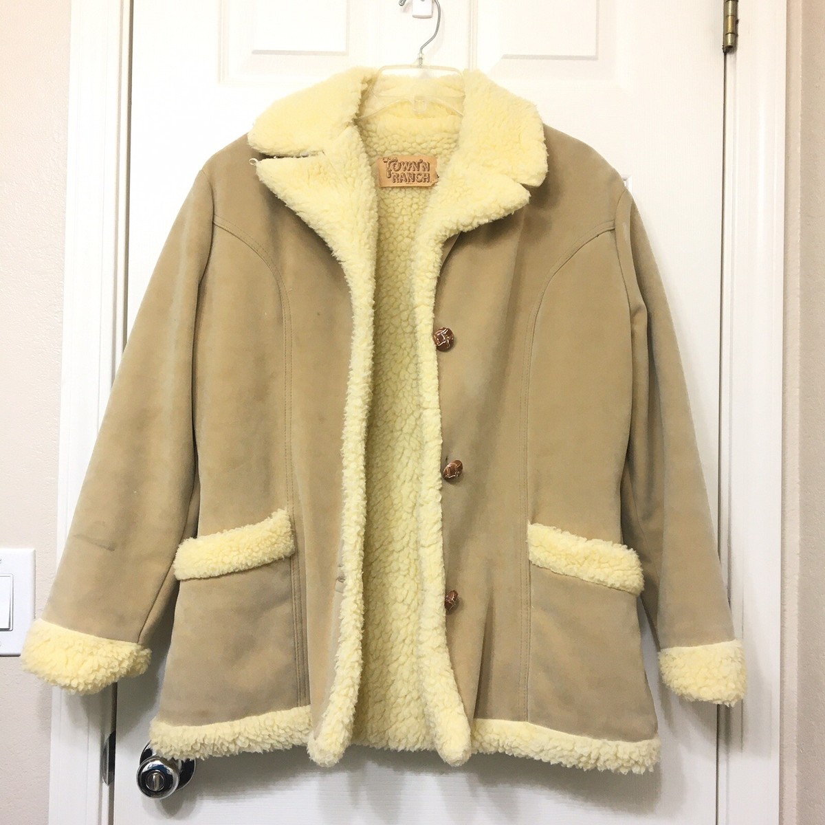 Town N' Ranch Suede Leather Sherpa Lined Jacket Coat. EUC. Made In