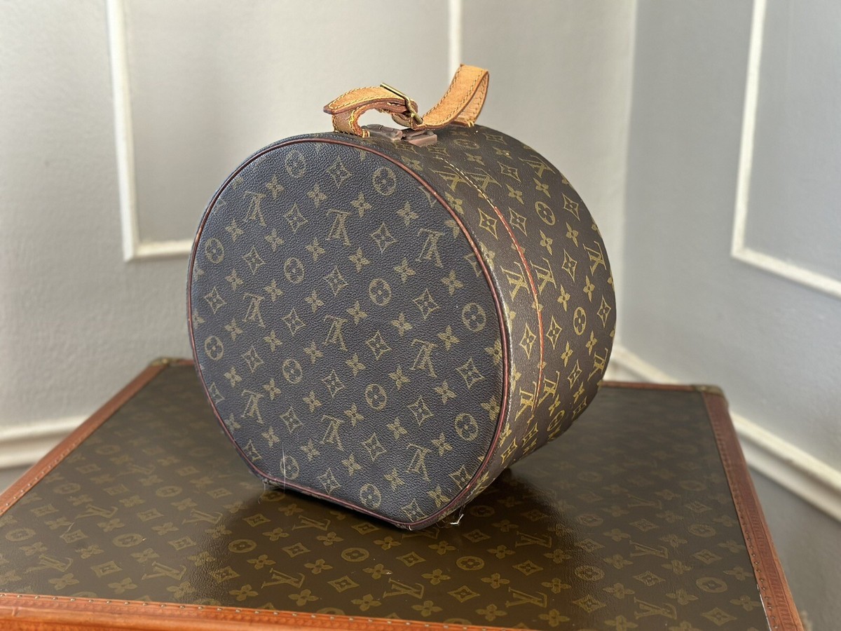 Louis Vuitton Boite Chapeaux 30 Hat Box Monogram Canvas Suitcase
