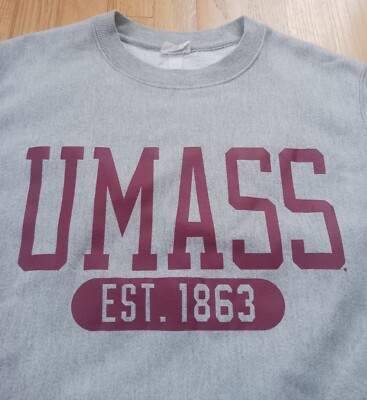 Vintage UMASS Champion Reverse Weave Crewneck Sweatshirt Size