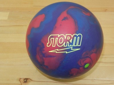 NIB 14# Storm Phaze II Bowling Ball w/Specs of 14.2/4-4.5