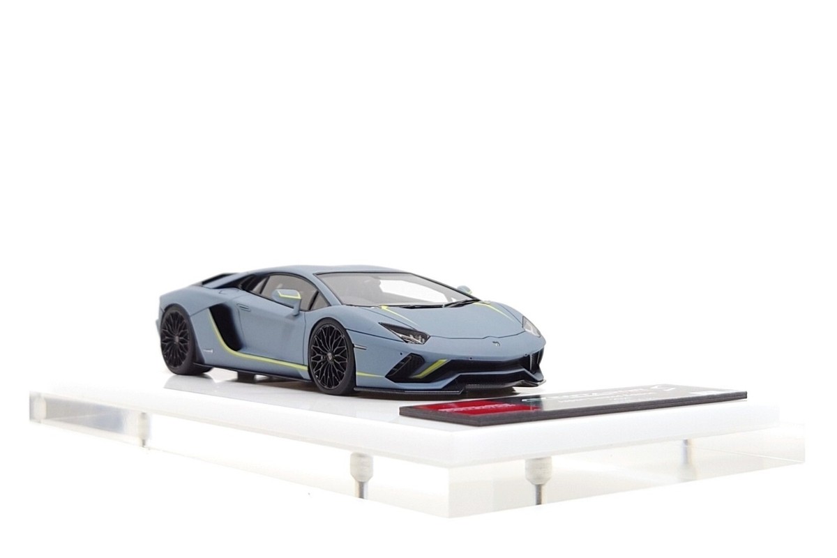 Make Up Eidolon 1:43 Lamborghini Aventador S Japan Edition in