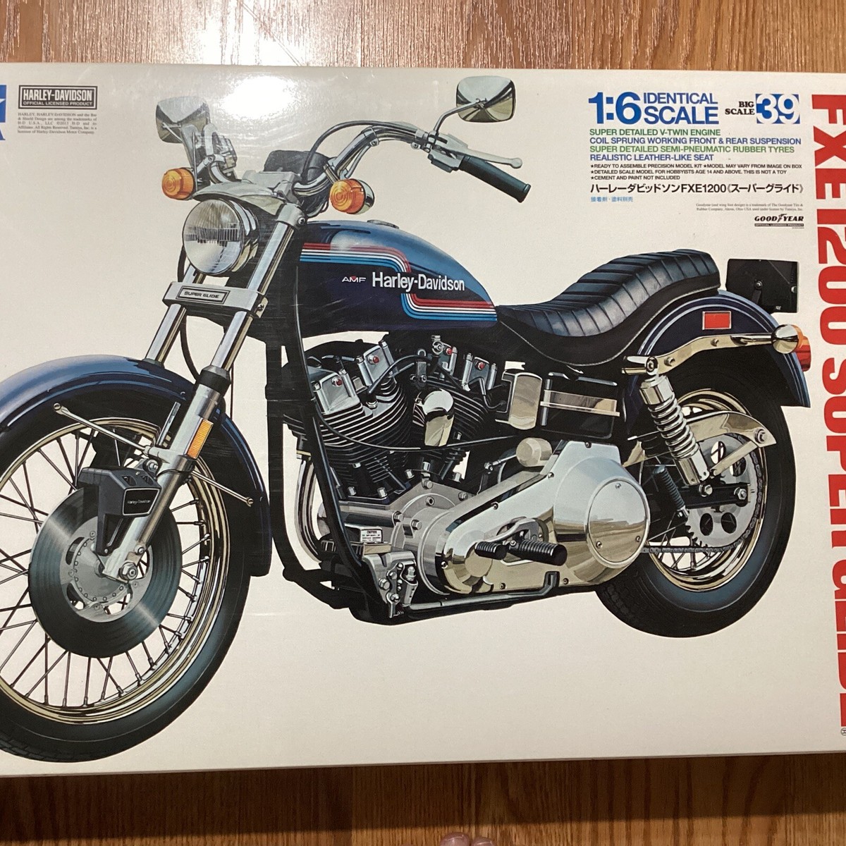 タミヤ1/6 ハーレーダビッドソンFXE1200 SUPERGLIDE 1:6 Harley