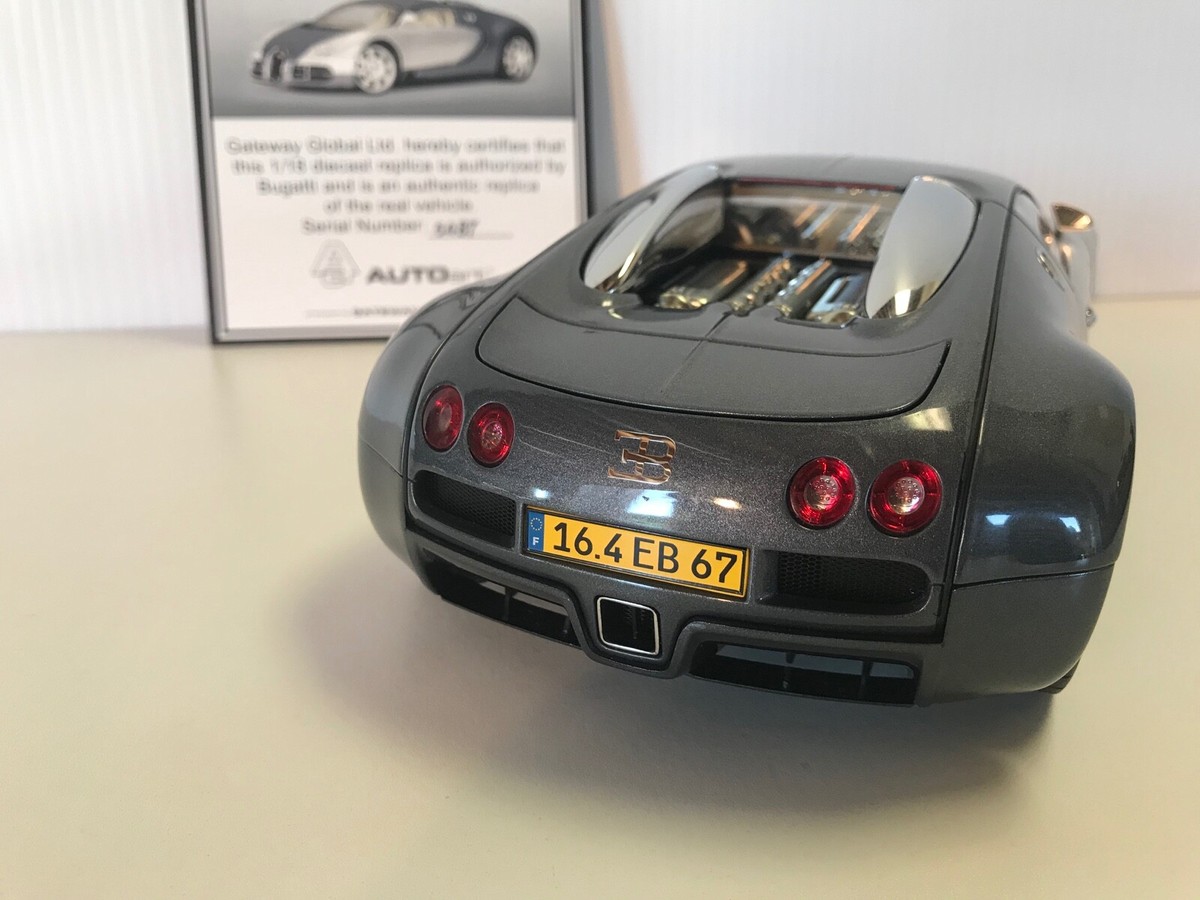 Autoart 1/18 Scale Bugatti EB 16.4 Veyron Supercar 70902 (Grey