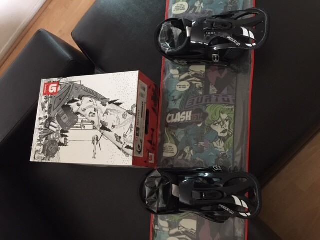 Burton Clash Comic LTD Snowboard 151 combo black freestyle