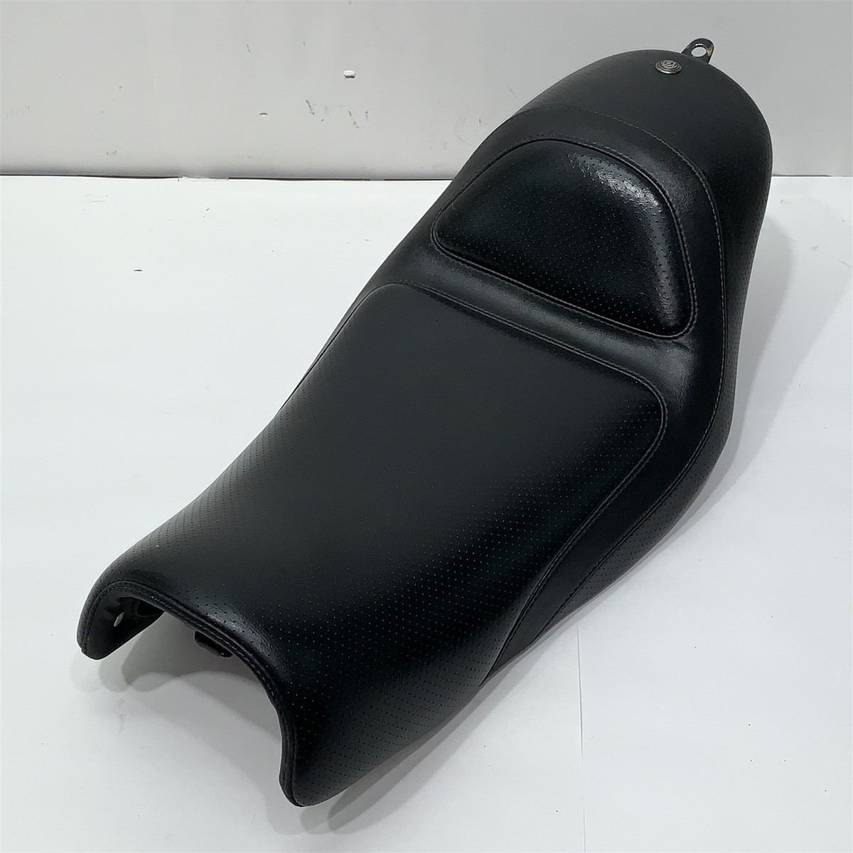 Harley-Davidson Mustang Solo Seat RSD Roland Sands Black Avenger