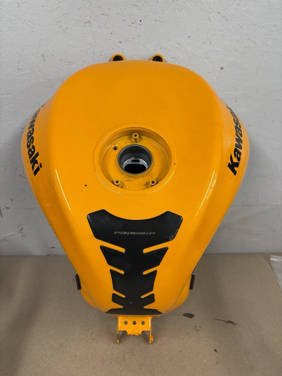 2006 2007 Kawasaki Ninja ZX10 ZX10R OEM Fuel Gas Tank Stock #0164
