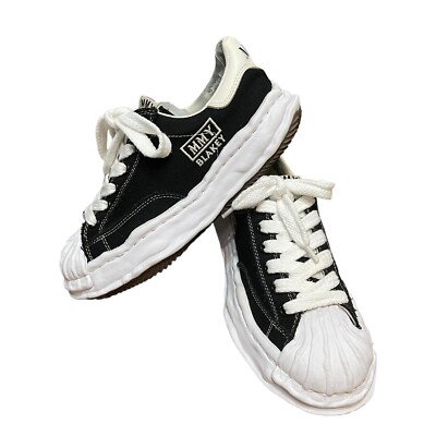 MAISON MIHARA YASUHIRO BLAKEY Low OG Black / White Canvas Sneaker