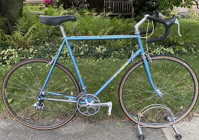 VINTAGE CLASSIC 1984 OLMO COMPETITION 10-SPEED ROAD BIKE