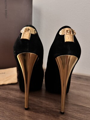 Louis Vuitton Black Suede Heel Pump Size 8.5 Gold Lock | eBay