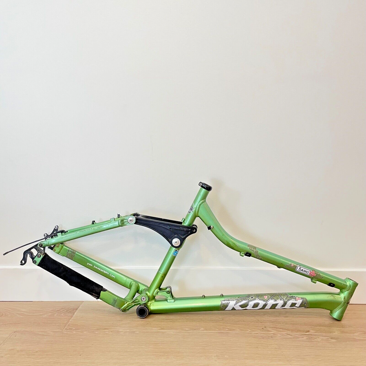 kona dawg 26インチ フルサスペンション CT約380mm kona dawg 26インチ