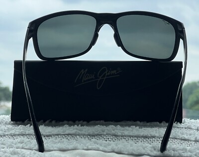 Maui Jim Red Sands MJ 432 2M Black Frame + Natural Grey Polarized