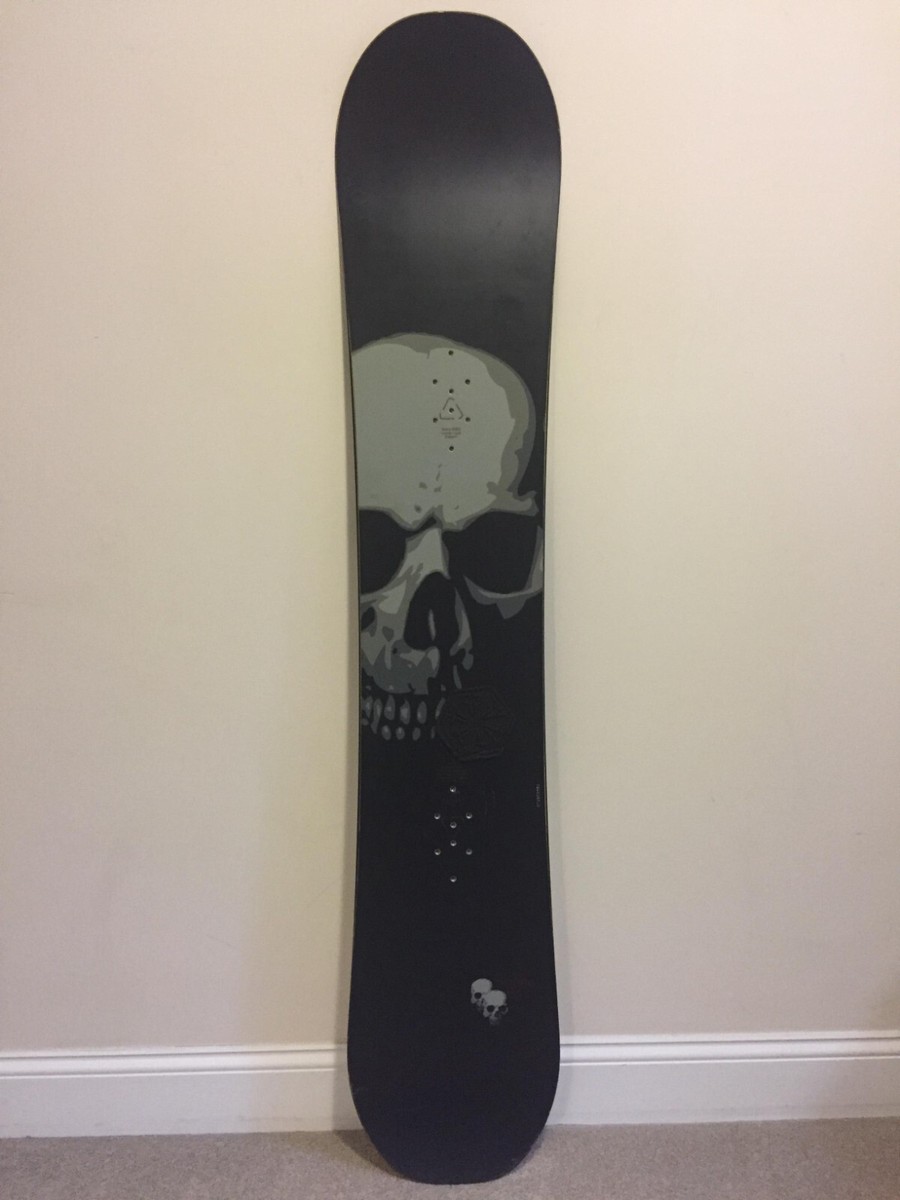 RARE Burton DOOM 155cm SKULL design Snowboard Rare Classic