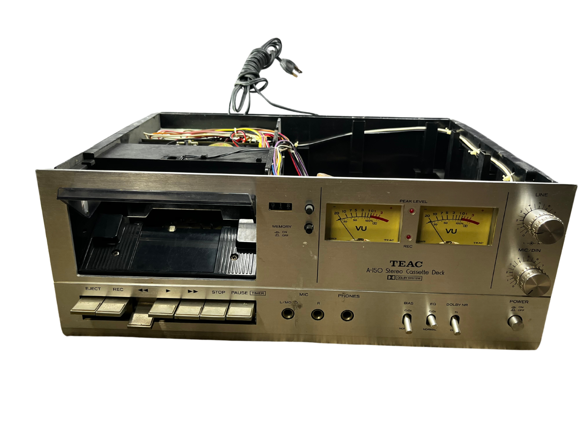 Vintage TEAC A-150 Dolby System Stereo Cassette Deck - Make in