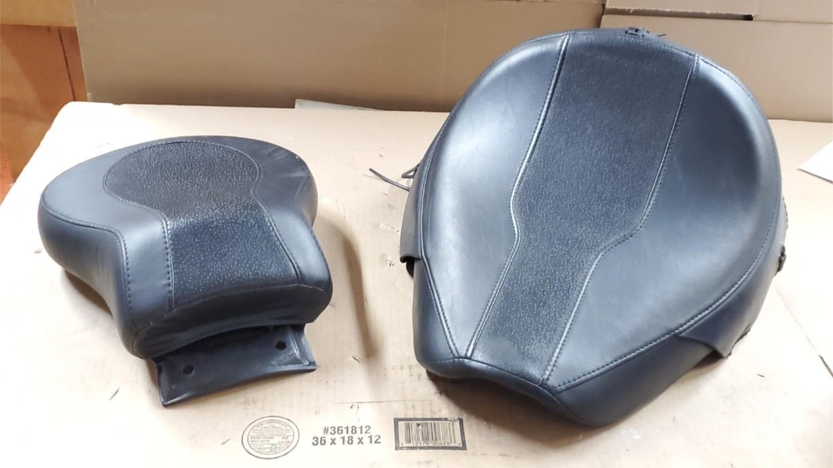 Factory Harley Fatboy Softail Seat 2000-07 OEM FLSTF Orig Solo P