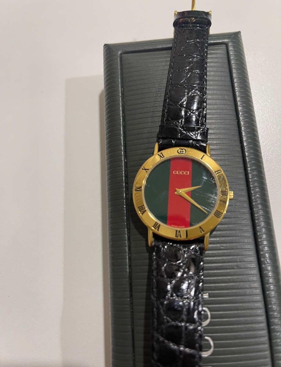 Gucci 3000.2M 18K GP Men's/Women's Watch with Red & Green Dial