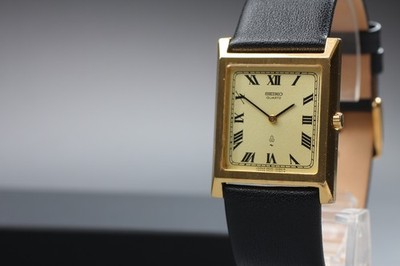 Vintage 1979 Seiko Chariot 2620-5150 SGP Gold Tank Roman Quartz