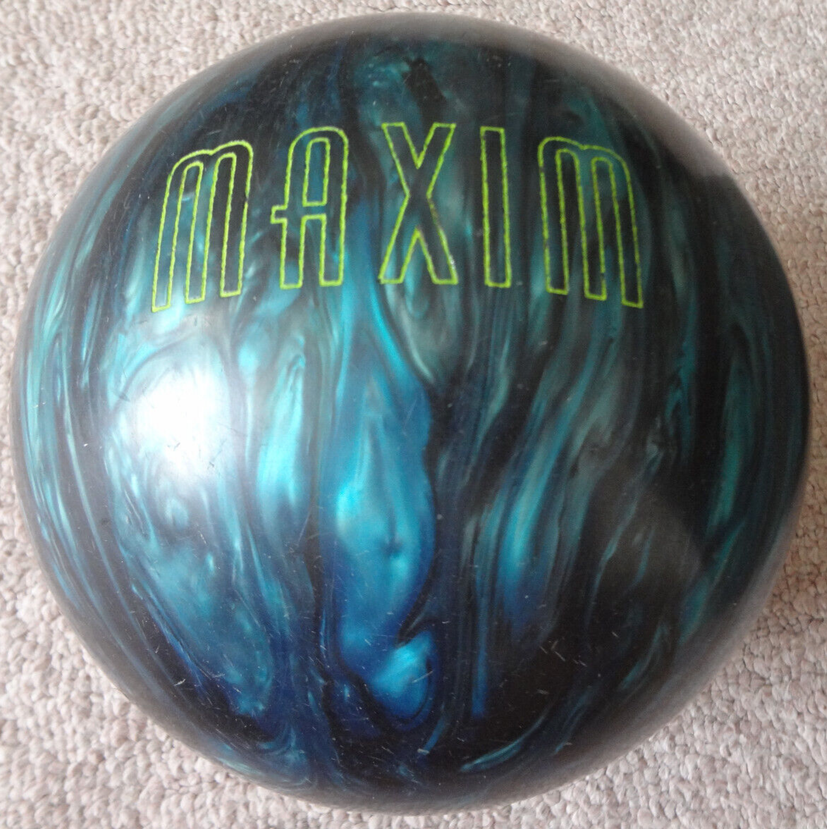 EBONITE MAXIM BOWLING BALL 10 lb 2.4 oz CLASSIC USA MADE TEAL BLUE