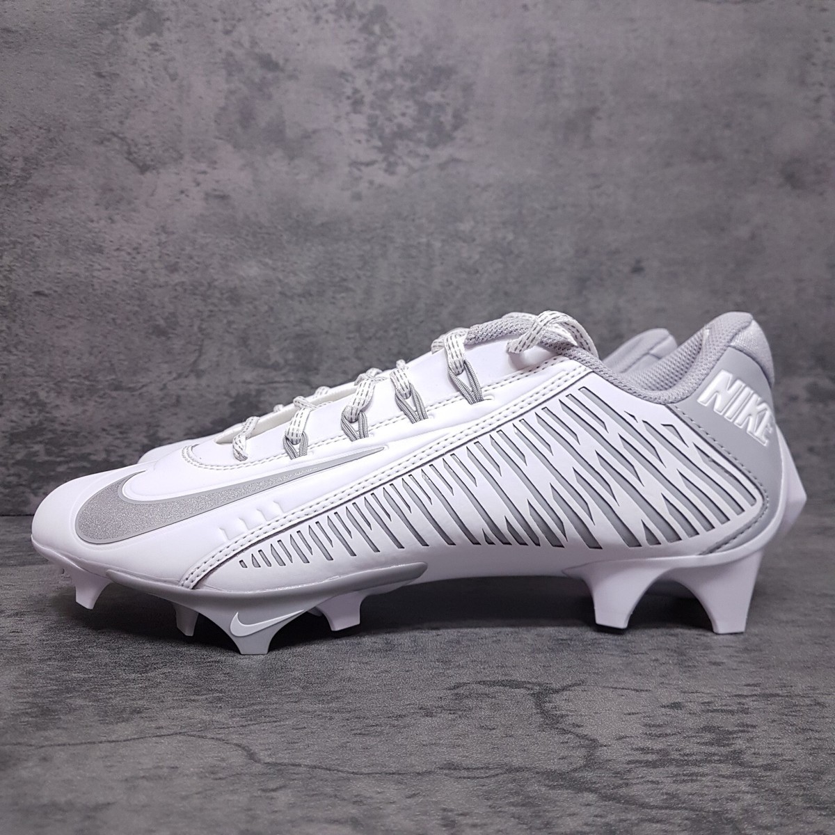 NIKE Vapor Edge 360 VC Football Cleats Mens 12 White Metallic