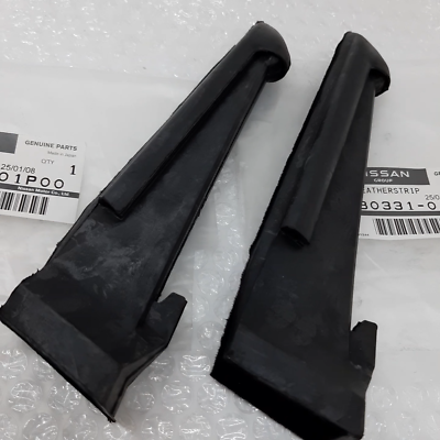 NISSAN OEM Z31 FAIRLADY Z Rubber Door Corner Cover Lh & Rh Set