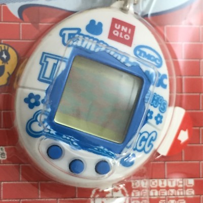Bandai Tamagotchi mini Chibi Tamagotchi UNIQLO Limited White BLue