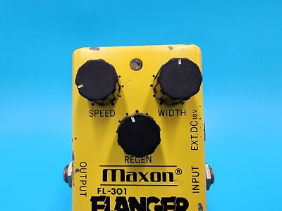 Vintage 80s Maxon FL-301 Flanger Guitar Effect Pedal Bass BBD