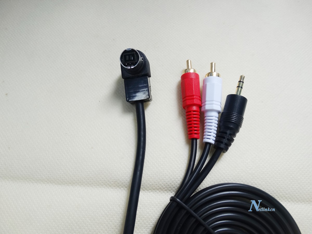 NEW SONY UNILINK CAR STEREO AUX INPUT ADAPTER + RCA AUDIO IN TO