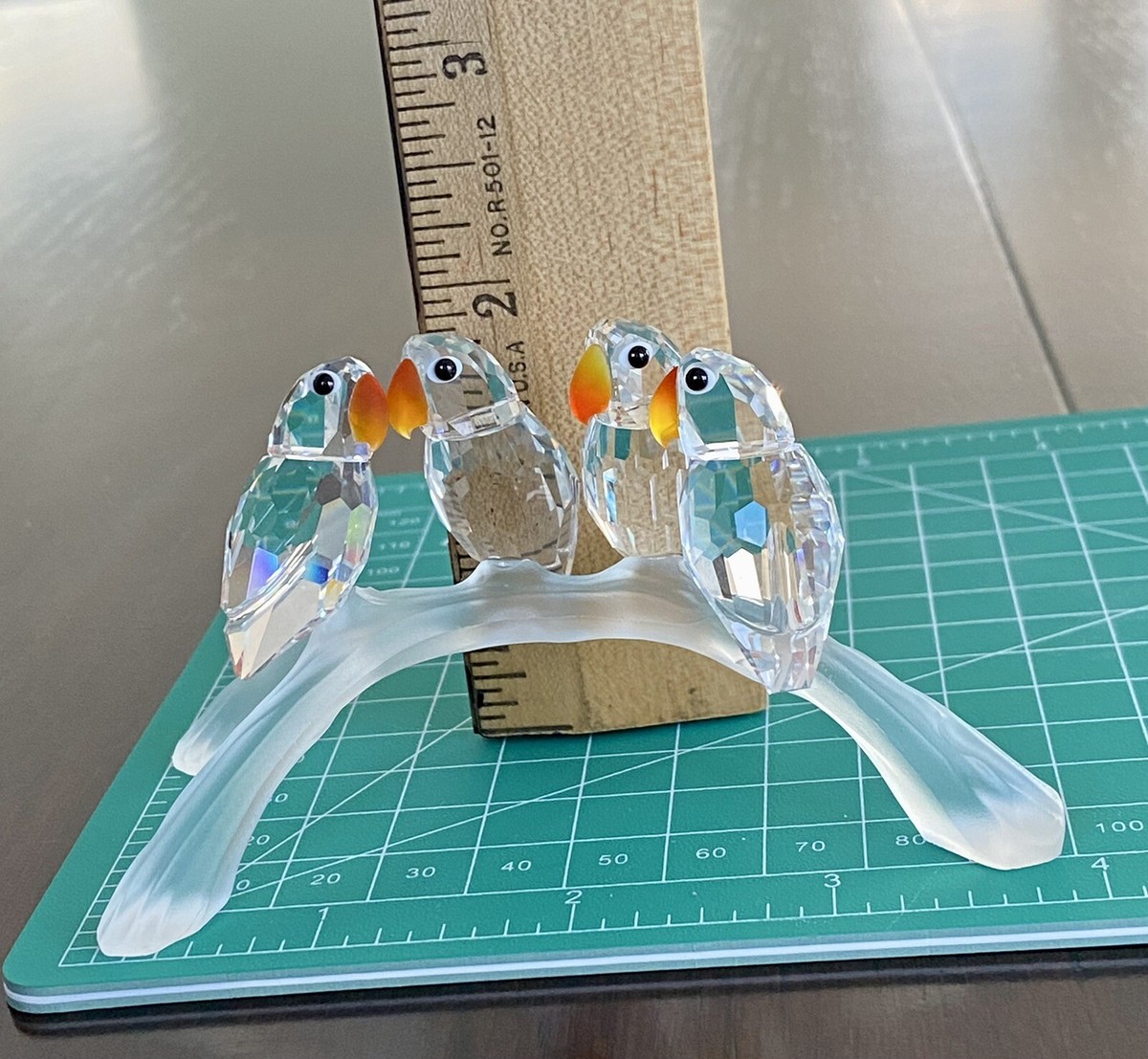 Swarovski Crystal Four Baby Lovebirds On A Branch Figurine~7621 NR