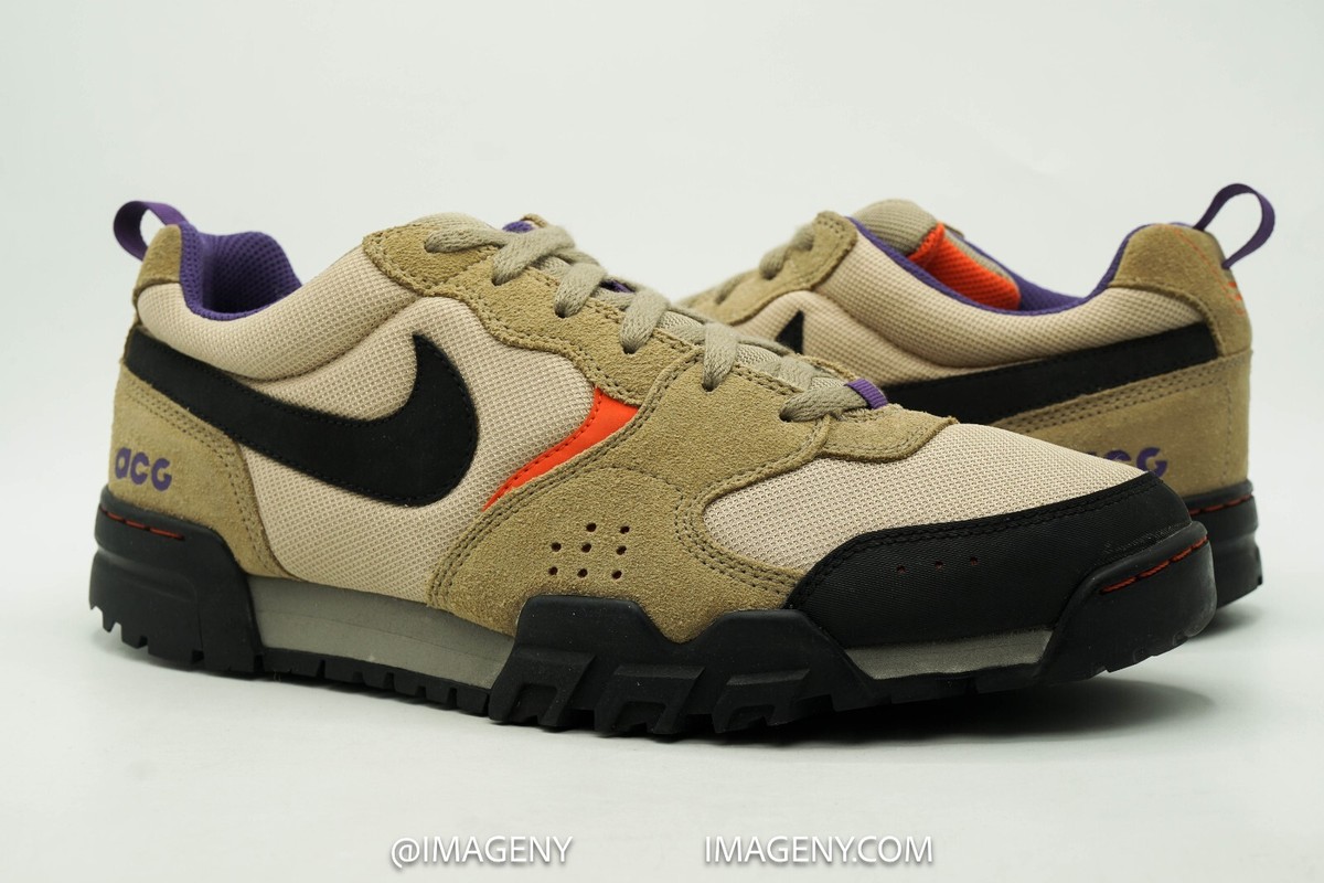 NIKE PYROCLAST ACG USED SIZE 10.5 KHAKI BLACK-GRAIN VARSITY PURPLE