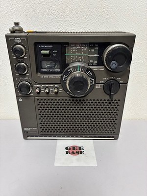 Sony ICF-5900 FM/AM Multi Band Short Wave Radio Receiver Used