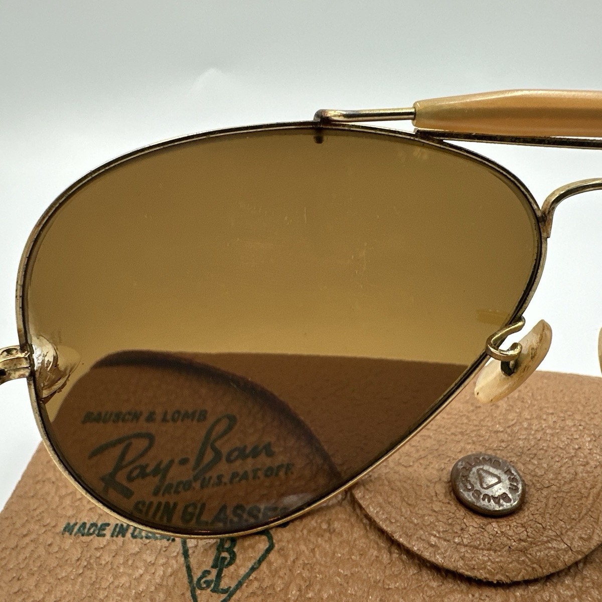Vintage B&L Ray-Ban Aviator Sunglasses 62-14 Gold Frame Brown Lens