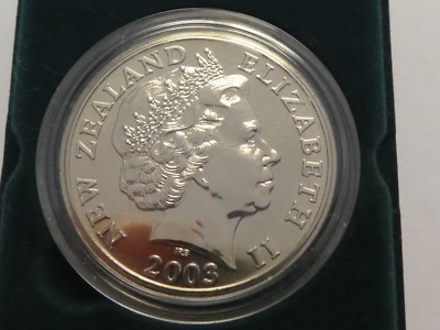 New Zealand $5 Dollars, 2003, Giant Kokopu , Fish coin, Brilliant