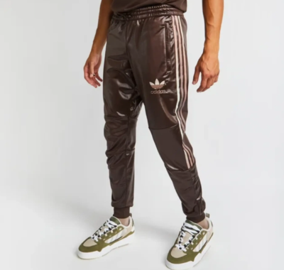 ADIDAS ORIGINALS CHILE 20 TRACKPANTS BROWN BNWT SIZE XL LAST ONE