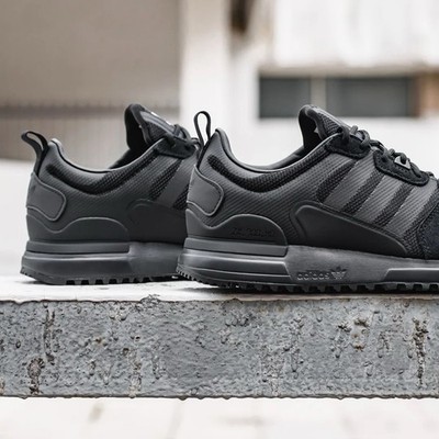 Adidas Originals ZX 700 HD Men's Running Shoe Athletic Sneaker