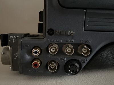 SONY DSR-500WS Professional DVCAM Kamera Videokamera + View Finder