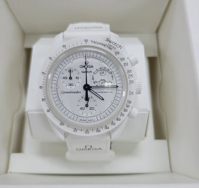 Swatch Omega Snoopy Moonswatch Moonphase Full Moon Watch SO33W700