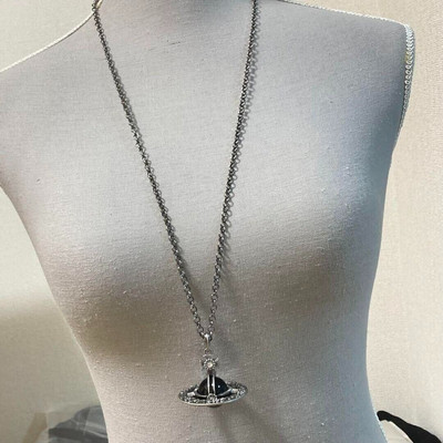 Vivienne Westwood ネックレス シルバー ブラック色 r8124 Vivienne