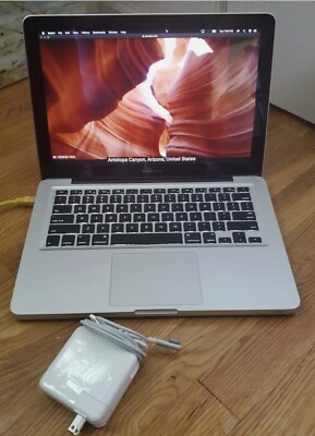 Apple MacBook Pro 2.66GHz core 2 Duo 6GB RAM 500GB 13.3-inch