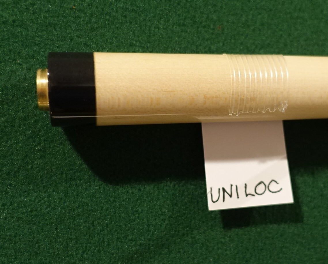 New Vintage Adam/Helmstetter 29 in. Pool Cue 12.5 mm shaft Japan