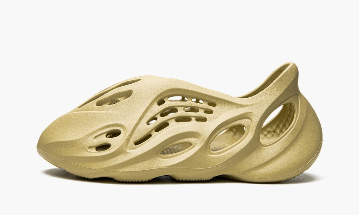 adidas Yeezy Foam Runner Sulfur GV6775 - All Sizes - Express