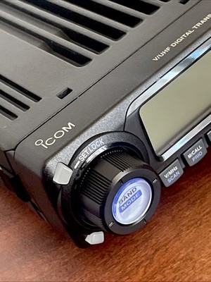 Icom Transceiver ID-800H Digital D-STAR 144/440 MHz Dual Band (no