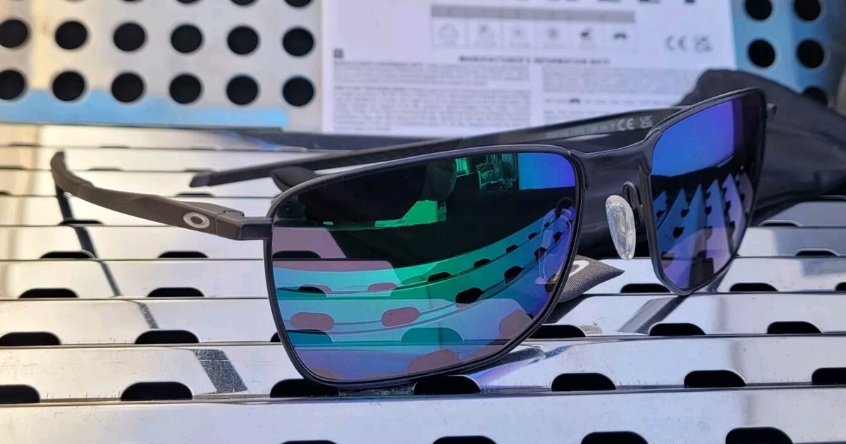 New Oakley EJECTOR Sunglasses 4142-1358 Satin Steel w/ Prizm Jade