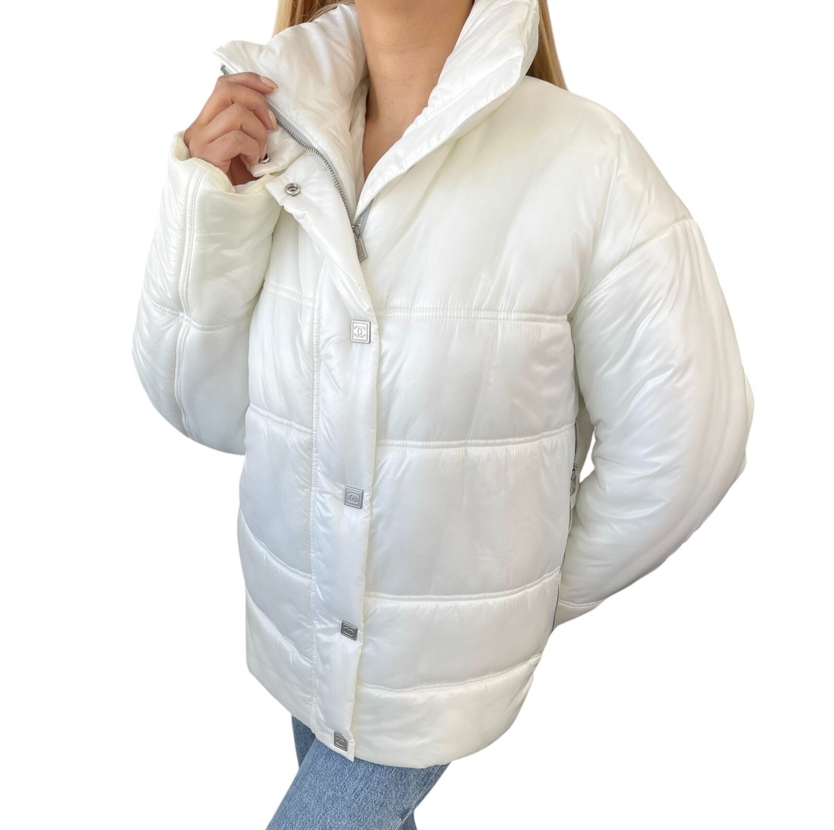 CHANEL Sport Vintage 03A CC Logo Puffer Jacket #38 Zip Button