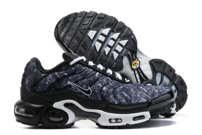 Size 10 - Air Max Plus Dark Smoke Grey 2021 - DO6384001 NEW | eBay